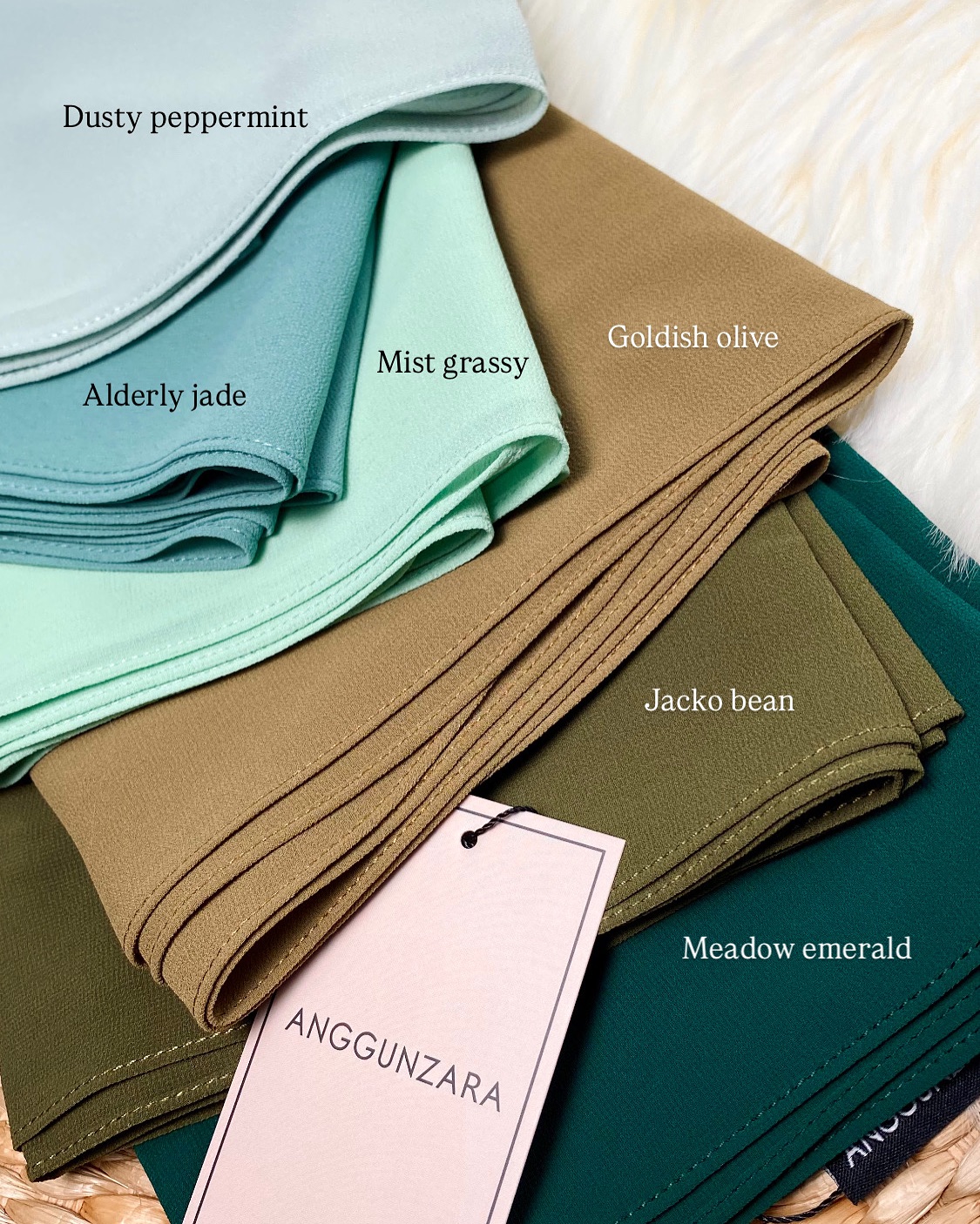 ANGGUNZARA’s Signature - Premium Kate.
It gives you plenty of freedom to style it however way you want to ˖ ࣪⊹𐙚
𐙚 Unique custom shape - Oval & Curved Edge
𐙚 Beautiful drapes
𐙚 Flowy
𐙚 Easy to style
𐙚 Neat babyseam finishing
𐙚 More coverage
𐙚 Minimal ironing
Material: High Quality Georgette Chiffon
Measurement: 2m x 0.7m
ꨄ︎COMBO 3 for RM100. Voucher code: COMBOPK ꨄ︎
Purchase Thru:
✨Website: https://www.anggunzara.com/product-category/premium-kate/
✨Shopee : https://shopee.com.my/anggunzara.os
✨Whatsapp: wasap.my/60104595525
✨Official Agents : @miminadiya @anggunzara_teganu @anggunzara.bymuny